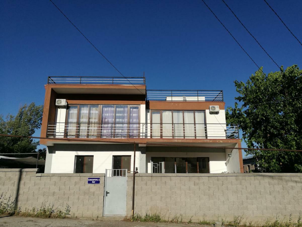 Agora Apartment Tbilisi Exterior foto